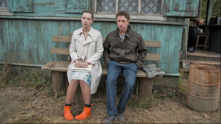 кадр из сериала Ненастье