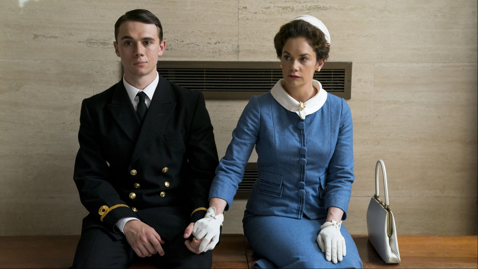 кадр из сериала «Миссис Уилсон»